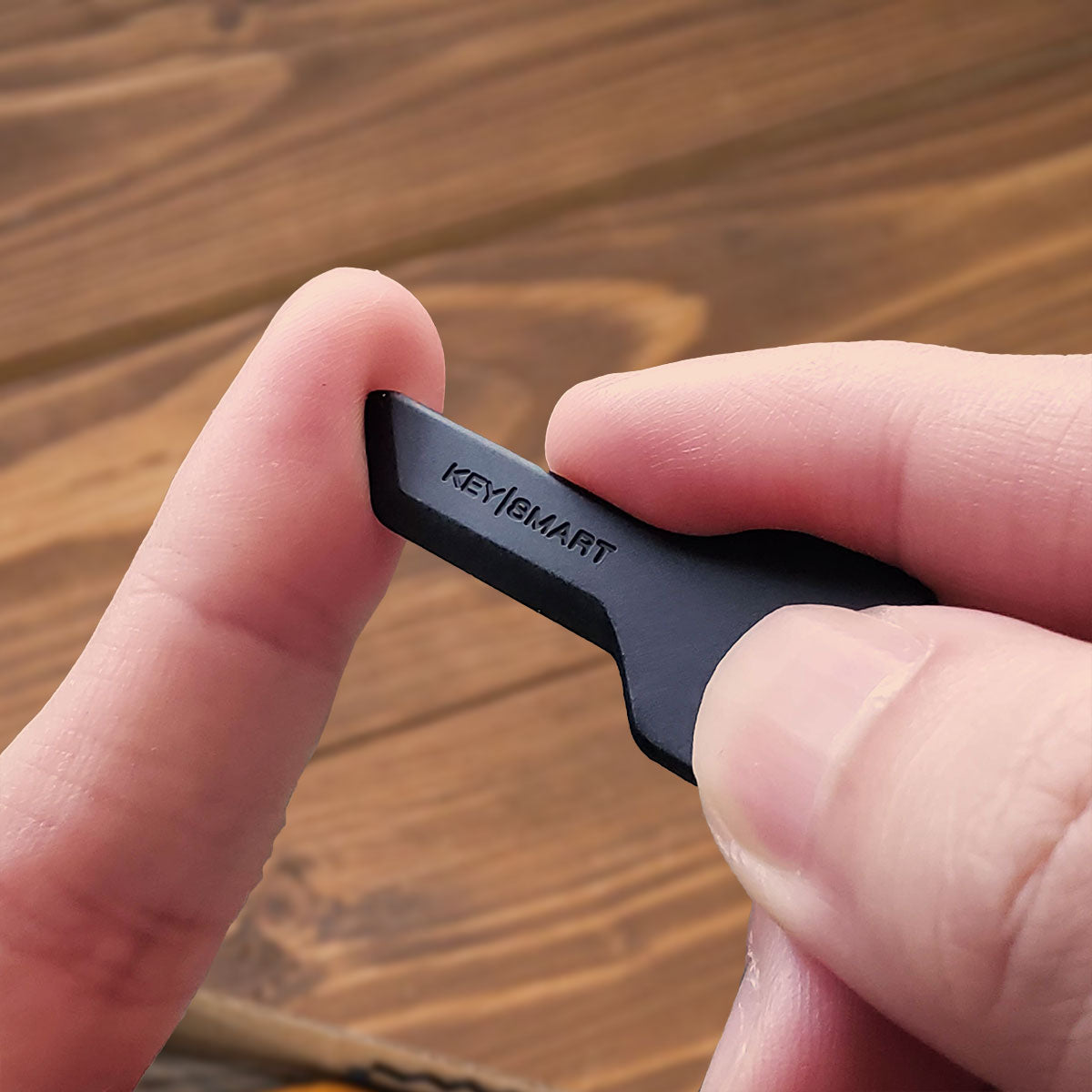 SafeBlade® | Blade Cuts Reinforced Tape | Won’t Penetrate Skin